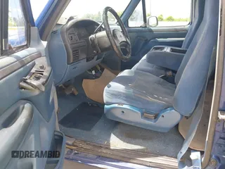 1997 Ford F-250 with VIN 1FTHW25F3VEC11651, listed as a IAAI auction lot 42608096 with Not provided miles and . Bid and sale history available at DreamBid. Image 8.