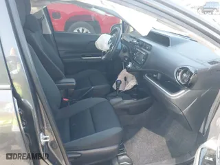 2015 Toyota Prius c One with VIN JTDKDTB33F1585004, listed as a IAAI auction lot 41950129 with 209,233 mi miles. Bid and sale history available at carsss.com. Image 5.