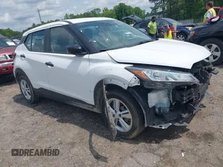 2022 Nissan Kicks S with VIN 3N1CP5BV1NL509901, listed as a IAAI auction lot 42122505 with 38,447 mi miles and . Bid and sale history available at carsss.com. Image 1.