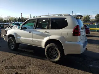 2006 Lexus GX with VIN JTJBT20X260122373, listed as a Copart auction lot 53136495 with 185,332 mi miles and Salvage Title. Bid and sale history available at carsss.com. Image 2.