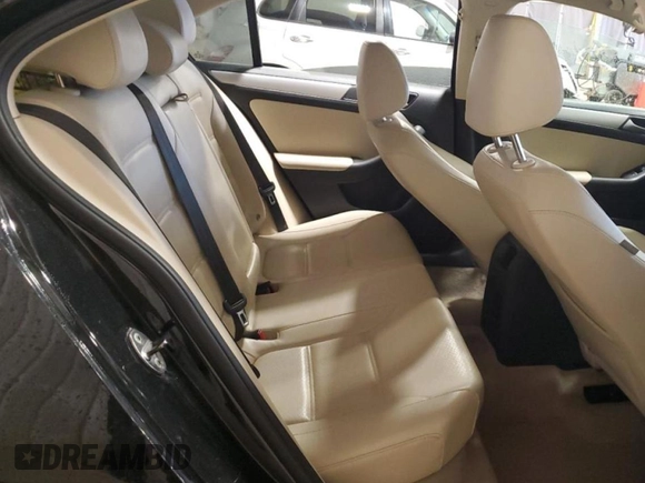 2014 Volkswagen Jetta SE with VIN 3VWD17AJ6EM387167, listed as a Copart auction lot 52251955 with 150,441 mi miles and Salvage title. Bid and sale history available at DreamBid. Image 10.