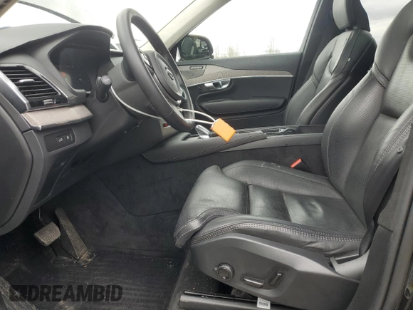 2024 Volvo XC90 Ultimate Bright Theme z VIN YV4H60CF3R1149525, wystawiony jako Copart lot #47827865 z przebiegiem 7 919 mil mil oraz Szkoda całkowita • Salvage title. Historia ofert i sprzedaży dostępna na DreamBid. Obrazek 7.