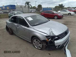 2015 Volkswagen Jetta S с VIN 3VW2K7AJXFM216525, выставлен на аукционе IAAI как лот 23542996 с пробегом 38 403 миль миль и . История ставок и продаж доступна на DreamBid. Изображение 1.