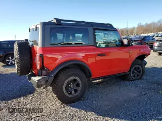2021 Ford Bronco z VIN 1FMDE5CH3MLA60288, wystawiony jako Copart lot #79826644 z przebiegiem 12 451 mil mil oraz Szkoda całkowita • Salvage title. Historia ofert i sprzedaży dostępna na DreamBid. Obrazek 3.