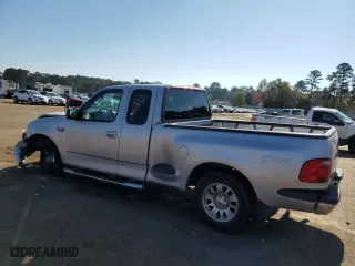 2003 Ford F-150 XL with VIN 1FTRX07W33KB36757, listed as a Copart auction lot 82878694 with 0 mi miles and Salvage Title. Bid and sale history available at carsss.com. Image 2.