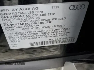 2024 Audi Q5 Premium z VIN WA1ABAFY4R2049800, wystawiony jako Copart lot #52440785 z przebiegiem Nie podano mil oraz Szkoda całkowita • Salvage title. Historia ofert i sprzedaży dostępna na DreamBid. Obrazek 14.