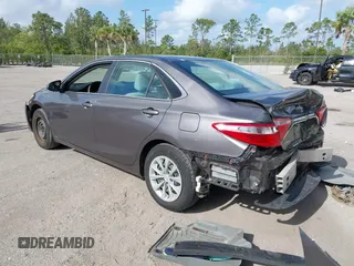 2015 Toyota Camry XLE with VIN 4T1BF1FK1FU069640, listed as a IAAI auction lot 42114496 with 67,702 mi miles and . Bid and sale history available at carsss.com. Image 3.