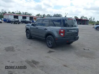 2024 Ford Bronco Sport Big Bend z VIN 3FMCR9B64RRF49928, wystawiony jako IAAI lot #42137826 z przebiegiem 30 277 mil mil oraz . Historia ofert i sprzedaży dostępna na DreamBid. Obrazek 3.