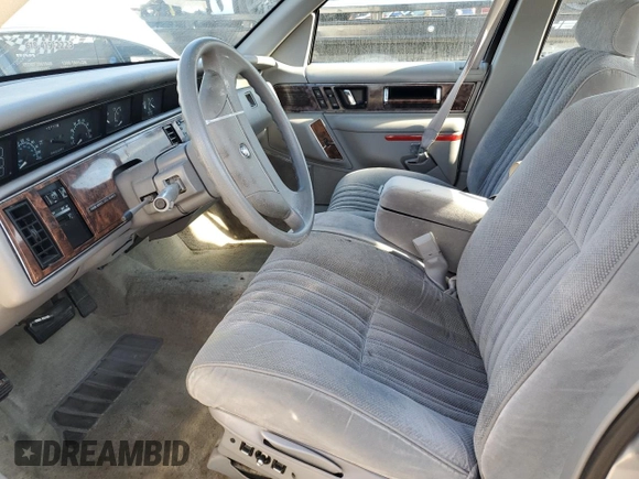 1993 Buick Regal with VIN 2G4WB54TXP1424270, listed as a Copart auction lot 41926734 with 114,102 mi miles and Salvage Title. Bid and sale history available at DreamBid. Image 7.