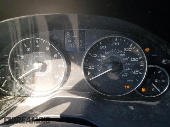 2012 Subaru Outback z VIN 4S4BRCFC9C3215781, wystawiony jako Copart lot #68273024 z przebiegiem 186 104 mil mil oraz Szkoda całkowita • Salvage title. Historia ofert i sprzedaży dostępna na DreamBid. Obrazek 9.