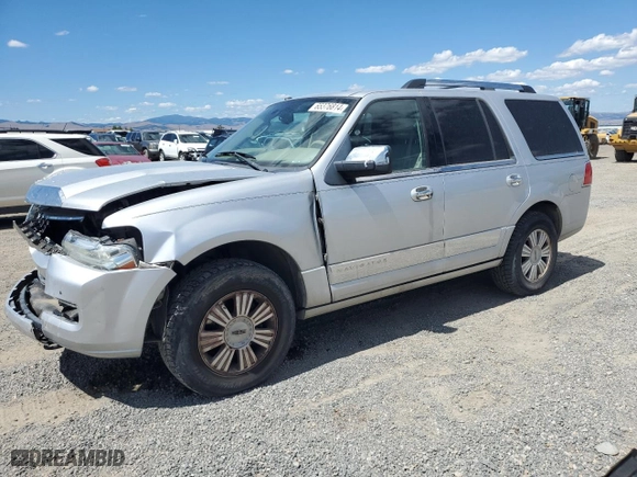 2010 Lincoln Navigator with VIN 5LMJJ2J57AEJ03503, listed as a Copart auction lot 65376814 with 170,597 mi miles and Salvage Title. Bid and sale history available at carsss.com. Image 1.