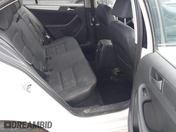 2012 Volkswagen Jetta TDI w/Premium & Nav with VIN 3VWLL7AJ8CM094552, listed as a IAAI auction lot 41962900 with 158,868 mi miles and . Bid and sale history available at DreamBid. Image 8.
