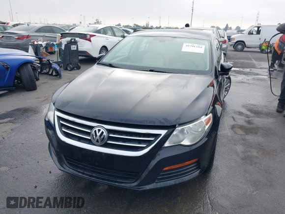 2012 Volkswagen CC R-Line z VIN WVWMP7AN5CE501909, wystawiony jako IAAI lot #39791104 z przebiegiem 217 399 mil mil oraz . Historia ofert i sprzedaży dostępna na DreamBid. Obrazek 11.