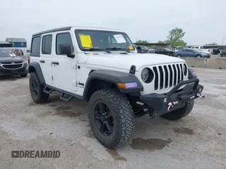 2021 Jeep Wrangler Unlimited Willys с VIN 1C4HJXDN3MW567210, выставлен на аукционе IAAI как лот 42052354 с пробегом 70 322 миль миль и . История ставок и продаж доступна на DreamBid. Изображение 1.