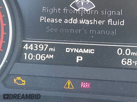 2018 Audi Q5 Premium Plus with VIN WA1BNAFY1J2126669, listed as a IAAI auction lot 41877318 with 44,397 mi miles. Bid and sale history available at carsss.com. Image 15.