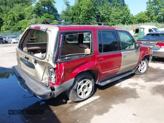 2001 Ford Explorer XLT z VIN 1FMZU73E01ZA05817, wystawiony jako IAAI lot #42550182 z przebiegiem 185 304 mil mil oraz . Historia ofert i sprzedaży dostępna na DreamBid. Obrazek 4.