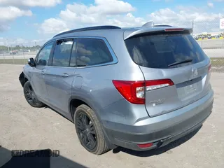 2022 Honda Pilot Special Edition with VIN 5FNYF5H24NB029479, listed as a IAAI auction lot 41504673 with Not Provided miles and . Bid and sale history available at carsss.com. Image 3.