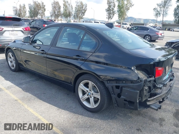 2013 BMW 3 Series 328i with VIN WBA3C1C55DF437722, listed as a IAAI auction lot 41888700 with 70,786 mi miles. Bid and sale history available at carsss.com. Image 3.