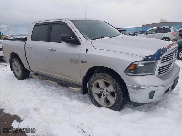 2015 Ram 1500 Big Horn with VIN 1C6RR7LTXFS757343, listed as a IAAI auction lot 41270522 with 164,858 mi miles. Bid and sale history available at carsss.com. Image 1.