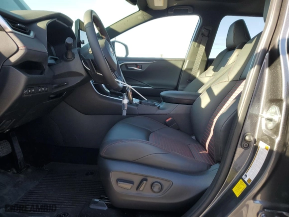 2024 Toyota RAV4 Prime XSE with VIN JTMEB3FV8RD231920, listed as a Copart auction lot 48289765 with 6,124 mi miles and Salvage Title. Bid and sale history available at carsss.com. Image 7.