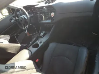 2024 Nissan Z Performance z VIN JN1BZ4BH8RM361445, wystawiony jako Copart lot #60575274 z przebiegiem 6 520 mil mil oraz Szkoda całkowita • Salvage title. Historia ofert i sprzedaży dostępna na DreamBid. Obrazek 8.