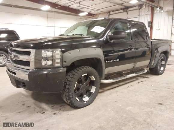 2007 Chevrolet Silverado 1500 LT w/1LT with VIN 3GCEK13M57G510256, listed as a IAAI auction lot 41690398 with 256,980 mi miles. Bid and sale history available at carsss.com. Image 22.