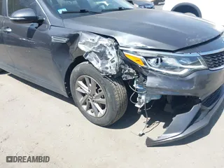 2019 Kia Optima LX with VIN 5XXGT4L35KG306244, listed as a IAAI auction lot 42068277 with 83,843 mi miles. Bid and sale history available at carsss.com. Image 6.