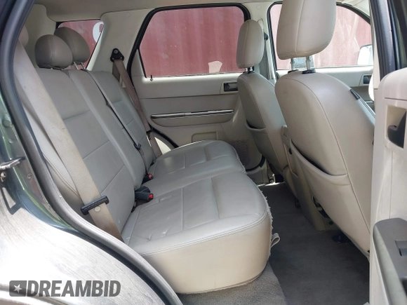2008 Ford Escape Hybrid z VIN 1FMCU49H48KA03674, wystawiony jako IAAI lot #42587791 z przebiegiem 160 202 mil mil oraz . Historia ofert i sprzedaży dostępna na DreamBid. Obrazek 8.