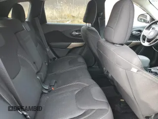 2017 Jeep Cherokee 75th Anniversary Edition с VIN 1C4PJMCS3HW647226, выставлен на аукционе Copart как лот 84397224 с пробегом 22 659 миль миль и Списание • Salvage title. История ставок и продаж доступна на DreamBid. Изображение 11.