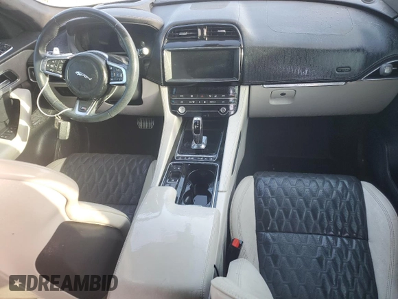 2020 Jaguar F-Pace SVR with VIN SADCZ2EE8LA631407, listed as a Copart auction lot 75533654 with Not Provided miles and Non Repairable. Bid and sale history available at DreamBid. Image 8.