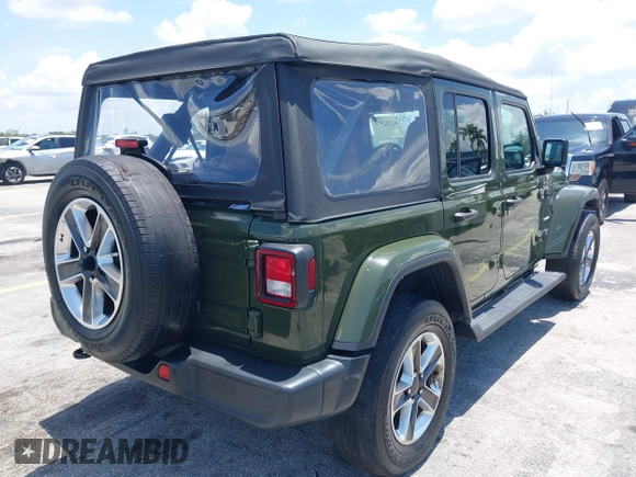 2022 Jeep Wrangler Unlimited Sahara z VIN 1C4HJXEN3NW242458, wystawiony jako IAAI lot #42352073 z przebiegiem 26 154 mil mil oraz . Historia ofert i sprzedaży dostępna na DreamBid. Obrazek 4.
