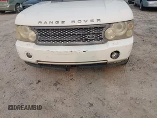 2007 Land Rover Range Rover SC z VIN SALMF134X7A257507, wystawiony jako IAAI lot #42398620 z przebiegiem 239 783 mil mil oraz . Historia ofert i sprzedaży dostępna na DreamBid. Obrazek 6.