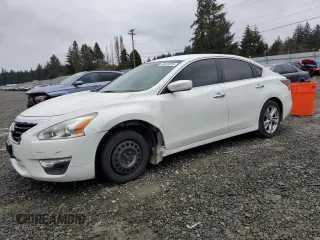2014 Nissan Altima 2.5 S with VIN 1N4AL3APXEN223414, listed as a Copart auction lot 49613355 with 178,011 mi miles and Salvage Title. Bid and sale history available at carsss.com. Image 1.