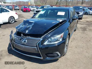 2013 Lexus LS 460 z VIN JTHCL5EF3D5019535, wystawiony jako IAAI lot #41985073 z przebiegiem 171 999 mil mil oraz . Historia ofert i sprzedaży dostępna na DreamBid. Obrazek 6.