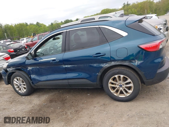 2020 Ford Escape SE z VIN 1FMCU9G66LUC32126, wystawiony jako IAAI lot #42313650 z przebiegiem 104 550 mil mil oraz . Historia ofert i sprzedaży dostępna na DreamBid. Obrazek 14.