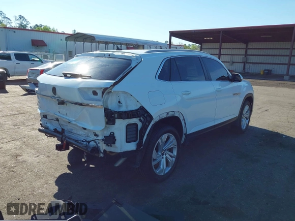 2021 Volkswagen Atlas SEL z VIN 1V2EE2CA2MC227667, wystawiony jako IAAI lot #41886405 z przebiegiem 41 928 mil mil oraz . Historia ofert i sprzedaży dostępna na DreamBid. Obrazek 4.