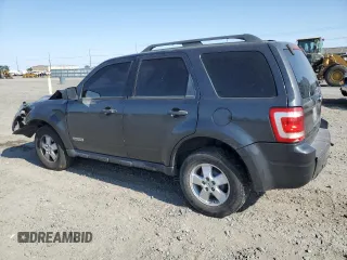 2008 Ford Escape XLS с VIN 1FMCU02Z08KB06103, выставлен на аукционе Copart как лот 60934415 с пробегом Не указан миль и Списание • Salvage title. История ставок и продаж доступна на DreamBid. Изображение 2.