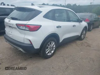 2021 Ford Escape S with VIN 1FMCU0F62MUA77668, listed as a IAAI auction lot 42281134 with 30,625 mi miles and . Bid and sale history available at DreamBid. Image 4.
