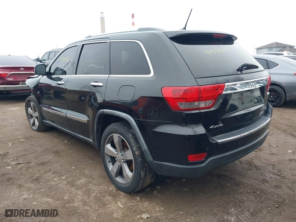 2011 Jeep Grand Cherokee Limited with VIN 1J4RR5GG1BC522483, listed as a IAAI auction lot 41551692 with 186,339 mi miles. Bid and sale history available at carsss.com. Image 3.