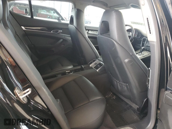 2015 Porsche Panamera 4 z VIN WP0AA2A73FL007380, wystawiony jako Copart lot #47858085 z przebiegiem 73 396 mil mil oraz Szkody całkowita. Historia ofert i sprzedaży dostępna na DreamBid. Obrazek 10.
