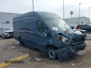2019 Ford Transit with VIN 1FTYR3XMXKKB90237, listed as a IAAI auction lot 41859617 with 86,081 mi miles and . Bid and sale history available at DreamBid. Image 1.