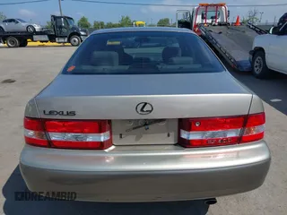2000 Lexus ES 300 с VIN JT8BF28G7Y0263049, выставлен на аукционе IAAI как лот 42076232 с пробегом 120 805 миль миль и . История ставок и продаж доступна на DreamBid. Изображение 16.