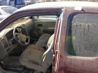 2007 Isuzu i-290 S with VIN 1GGCS199078701596, listed as a IAAI auction lot 40577002 with Not Provided miles. Bid and sale history available at carsss.com. Image 11.
