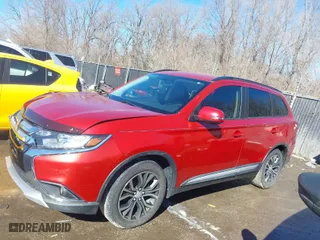 2016 Mitsubishi Outlander SE with VIN JA4AD3A39GZ010321, listed as a IAAI auction lot 41633930 with 90,347 mi miles. Bid and sale history available at carsss.com. Image 14.