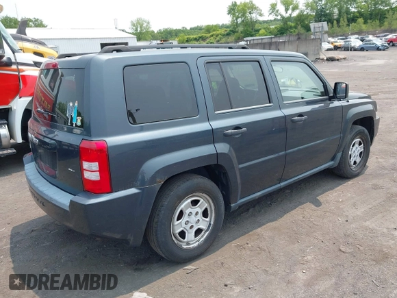 2008 Jeep Patriot Sport with VIN 1J8FF28W48D588723, listed as a IAAI auction lot 42394617 with 112,266 mi miles and . Bid and sale history available at DreamBid. Image 4.