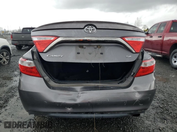 2015 Toyota Camry XLE with VIN 4T1BF1FKXFU096965, listed as a Copart auction lot 48549895 with 138,631 mi miles and Salvage Title. Bid and sale history available at carsss.com. Image 6.