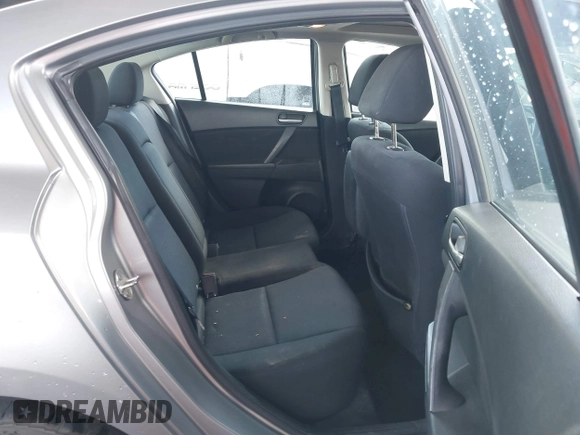 2011 Mazda Mazda3 i Touring with VIN JM1BL1VG1B1491171, listed as a IAAI auction lot 41886159 with 127,674 mi miles. Bid and sale history available at carsss.com. Image 8.