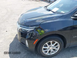 2022 Chevrolet Equinox LT z VIN 3GNAXKEV3NL281177, wystawiony jako IAAI lot #42020213 z przebiegiem 80 033 mil mil oraz . Historia ofert i sprzedaży dostępna na DreamBid. Obrazek 18.