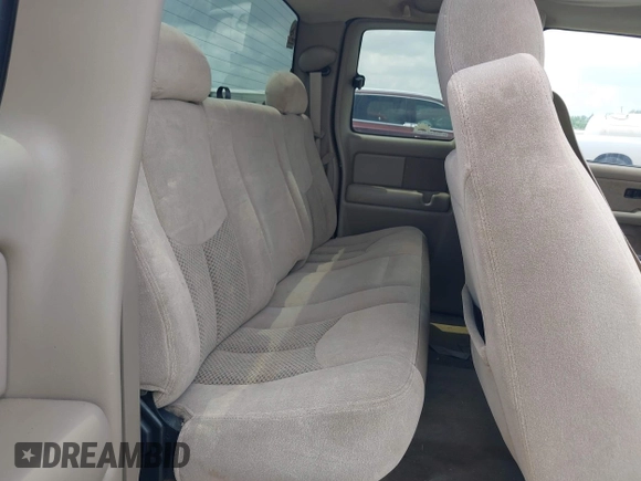 2003 Chevrolet Silverado 1500 Work Truck with VIN 1GCEC19T43E162799, listed as a IAAI auction lot 42078303 with 111,465 mi miles and . Bid and sale history available at DreamBid. Image 8.
