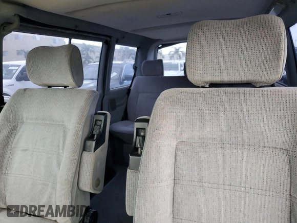 1993 Volkswagen EuroVan с VIN WV2MC0707PH010911, выставлен на аукционе Copart как лот 78414594 с пробегом 191 174 миль миль и Чистый • Clean title. История ставок и продаж доступна на DreamBid. Изображение 10.